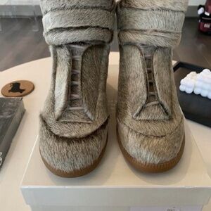 Maison Martin Margiela Fur-Textured Sneakers in Gray and Brown
